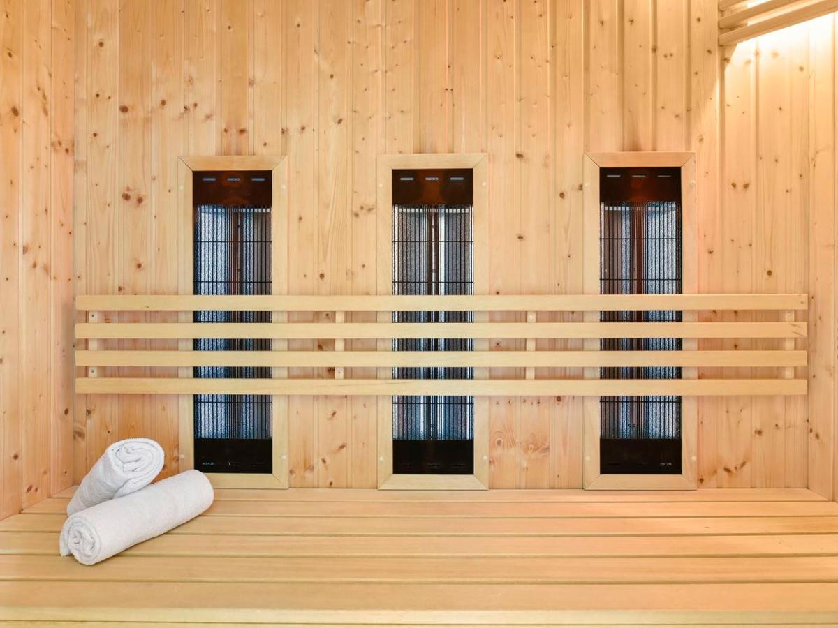Landal Landgoed De Hellendoornse Berg Hotel Haarle Ngoại thất bức ảnh