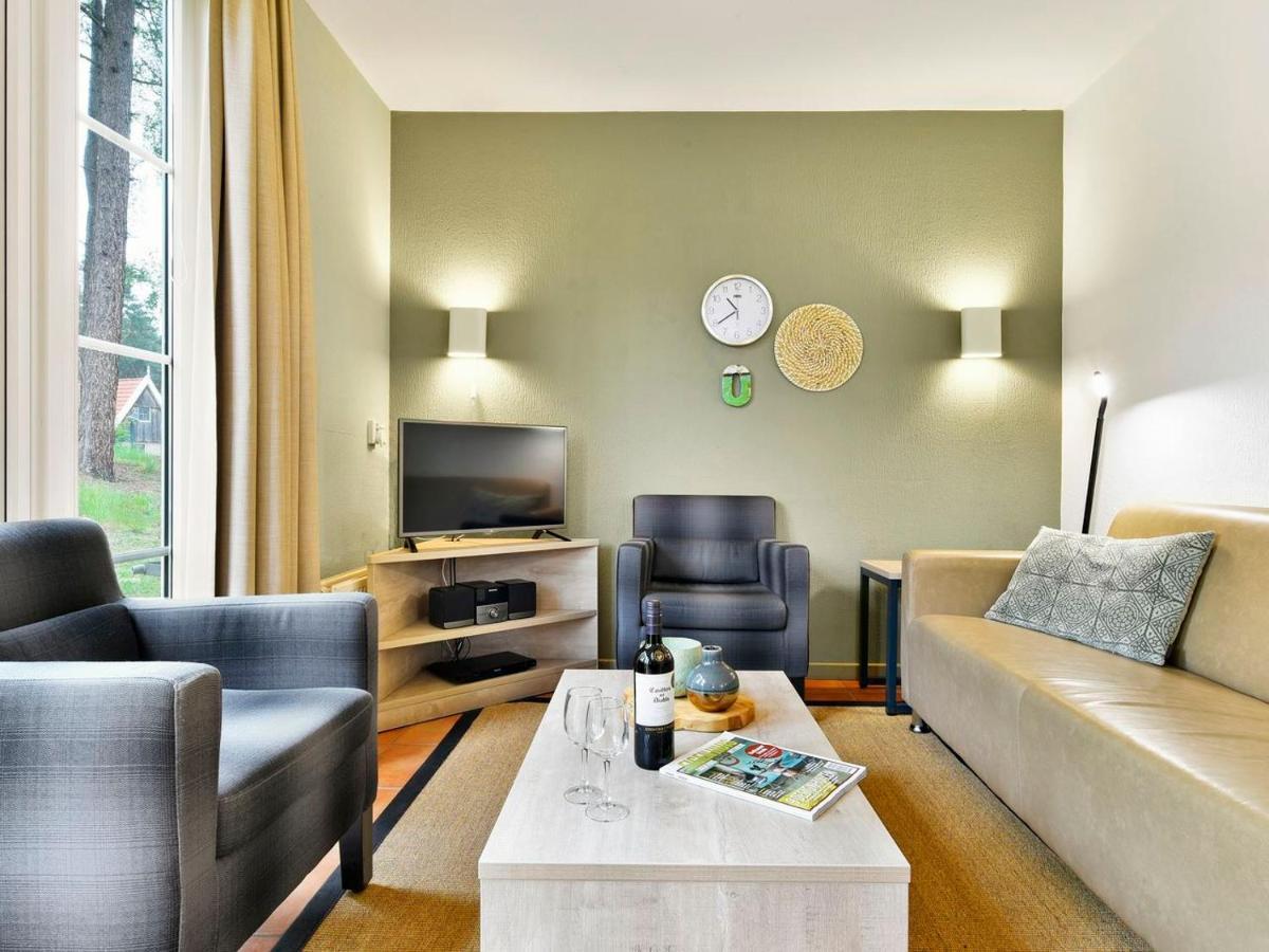 Landal Landgoed De Hellendoornse Berg Hotel Haarle Ngoại thất bức ảnh
